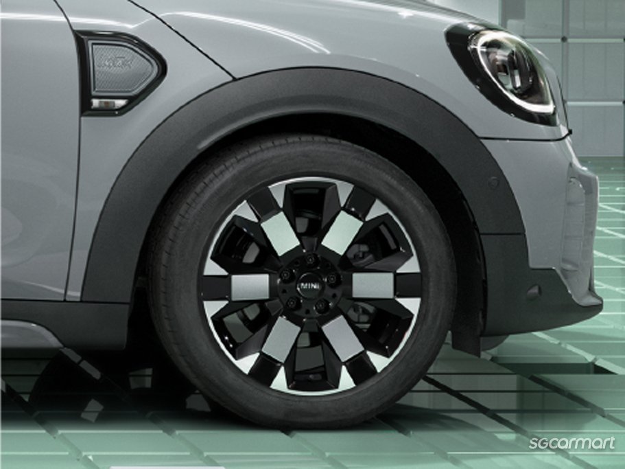 https://i.i-sgcm.com/new_cars/cars/12077/12077_g117