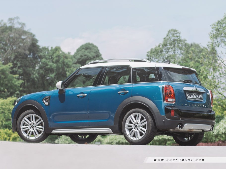 https://i.i-sgcm.com/new_cars/cars/12077/12077_g24