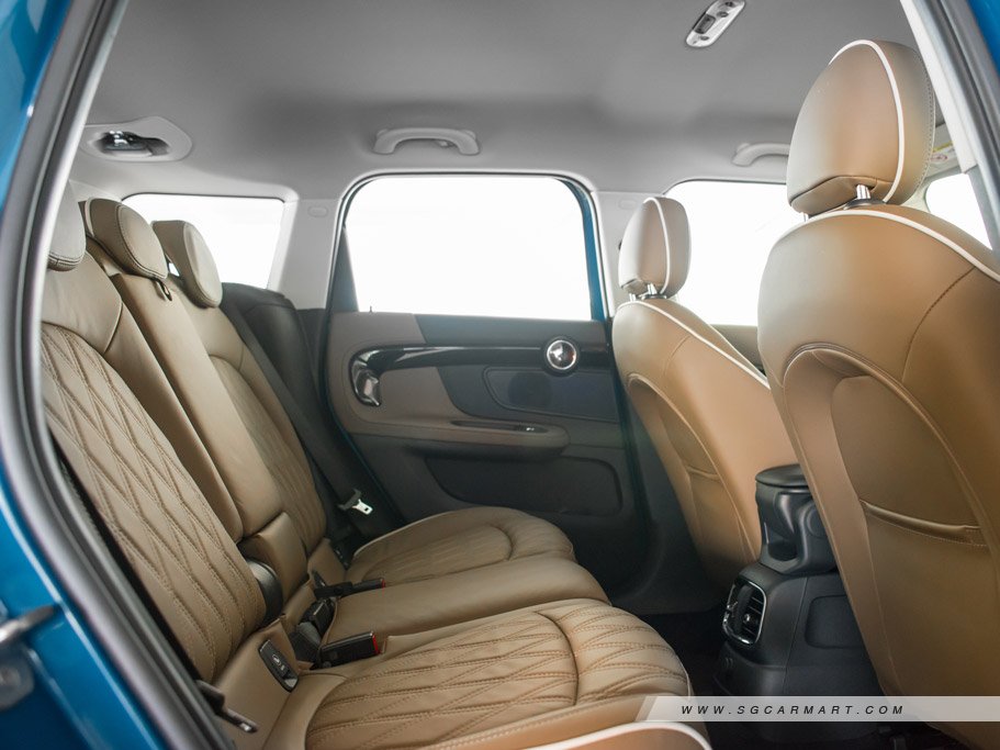 https://i.i-sgcm.com/new_cars/cars/12077/12077_g29