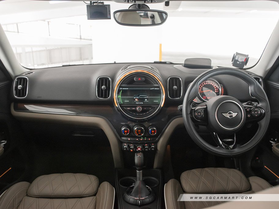 https://i.i-sgcm.com/new_cars/cars/12077/12077_g30