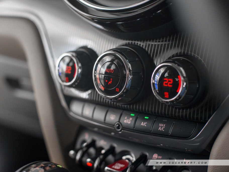 https://i.i-sgcm.com/new_cars/cars/12077/12077_g36