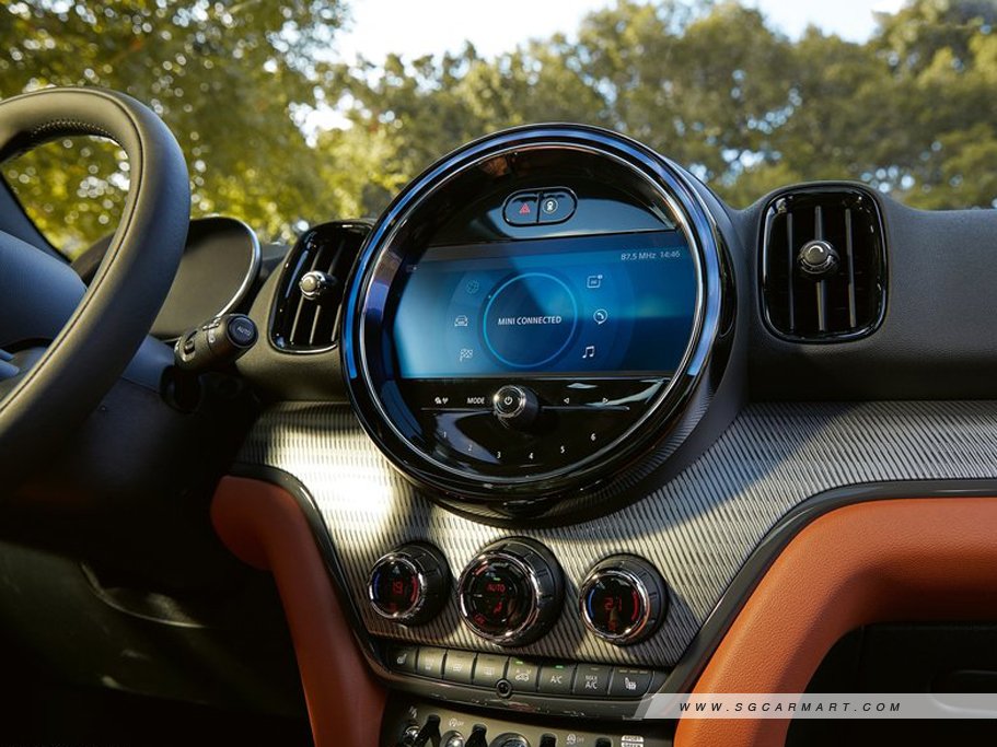 https://i.i-sgcm.com/new_cars/cars/12077/12077_g62
