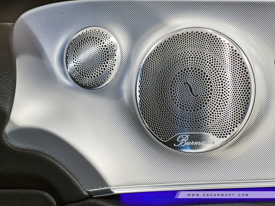 https://i.i-sgcm.com/new_cars/cars/12080/12080_g105