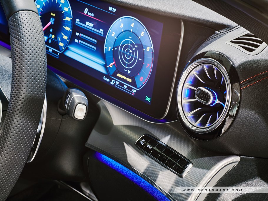 https://i.i-sgcm.com/new_cars/cars/12080/12080_g108