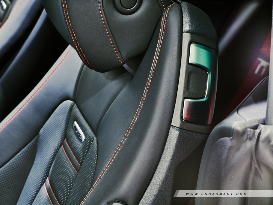 https://i.i-sgcm.com/new_cars/cars/12080/12080_g111