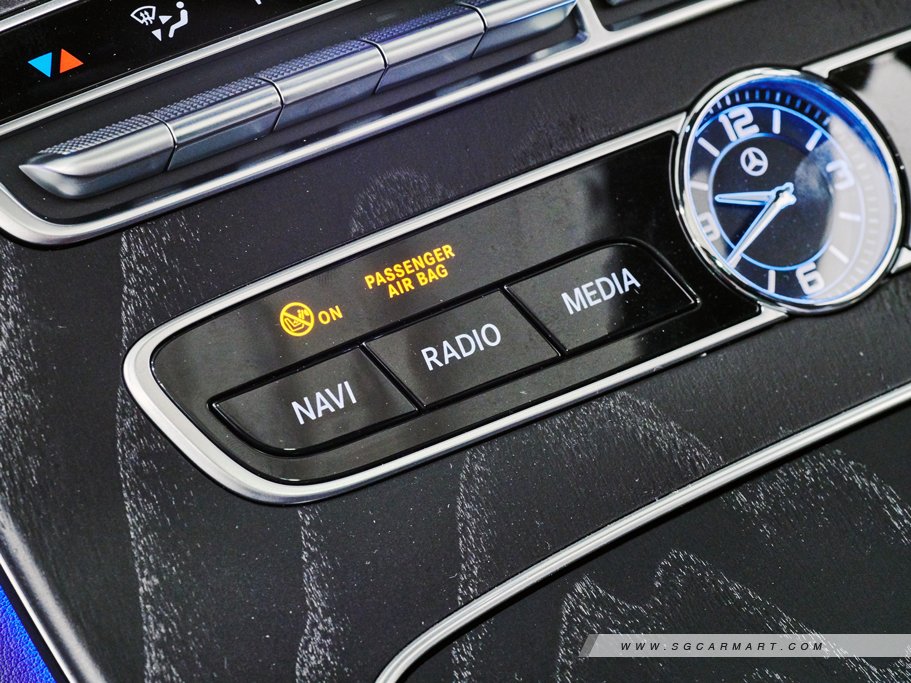 https://i.i-sgcm.com/new_cars/cars/12080/12080_g115