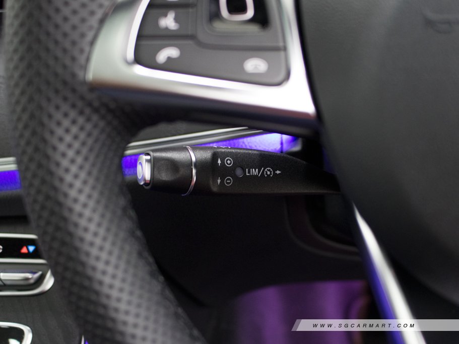 https://i.i-sgcm.com/new_cars/cars/12080/12080_g13