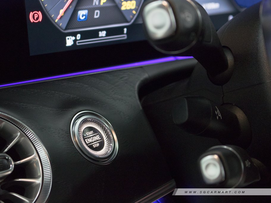 https://i.i-sgcm.com/new_cars/cars/12080/12080_g17
