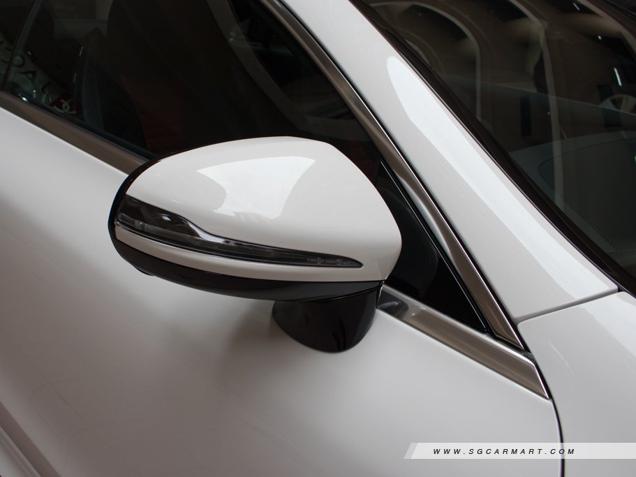 https://i.i-sgcm.com/new_cars/cars/12080/12080_g31