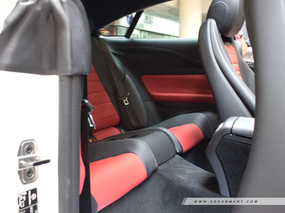 https://i.i-sgcm.com/new_cars/cars/12080/12080_g38