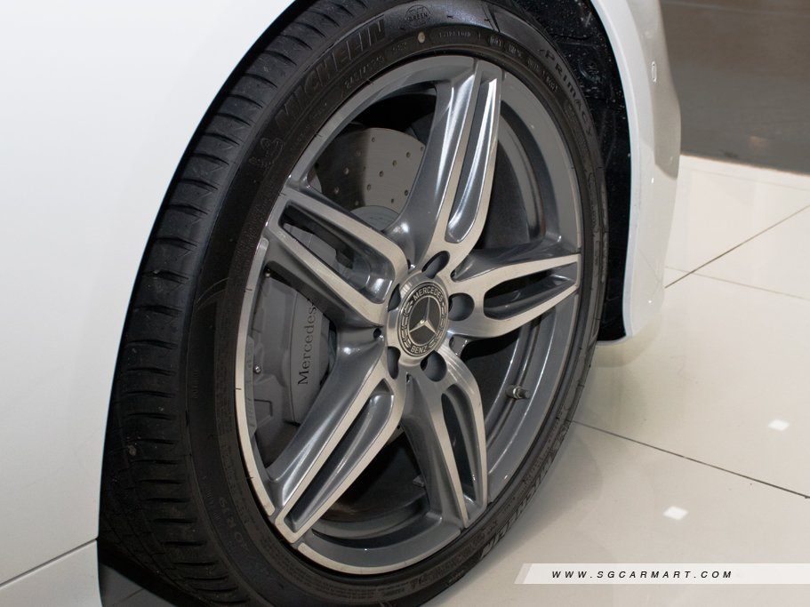 https://i.i-sgcm.com/new_cars/cars/12080/12080_g4