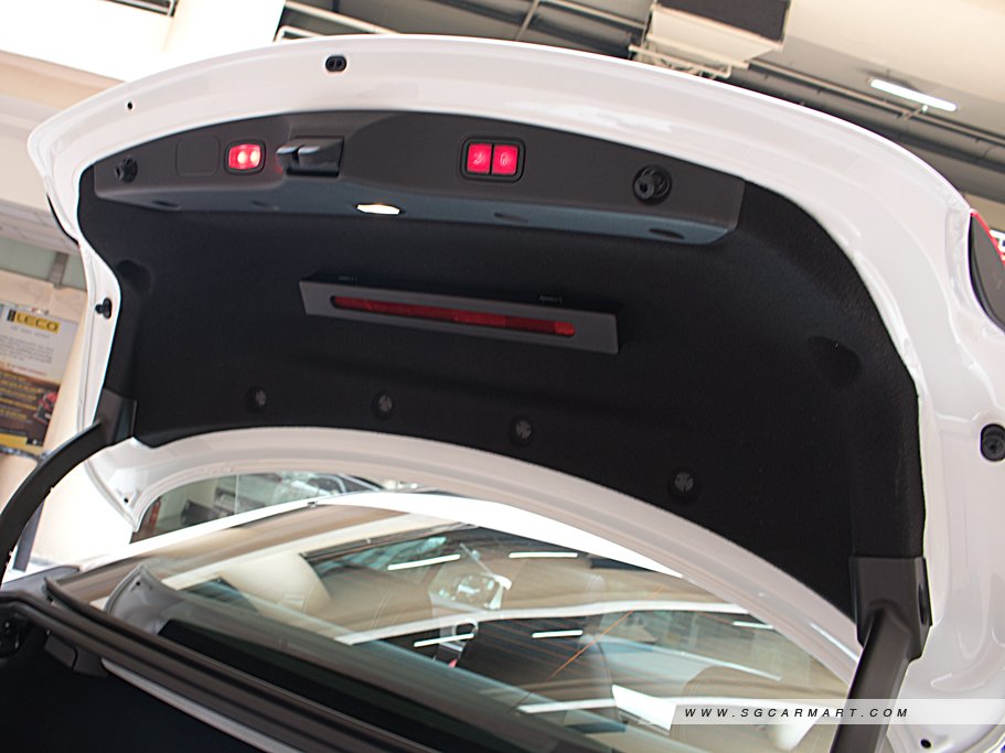 https://i.i-sgcm.com/new_cars/cars/12080/12080_g71