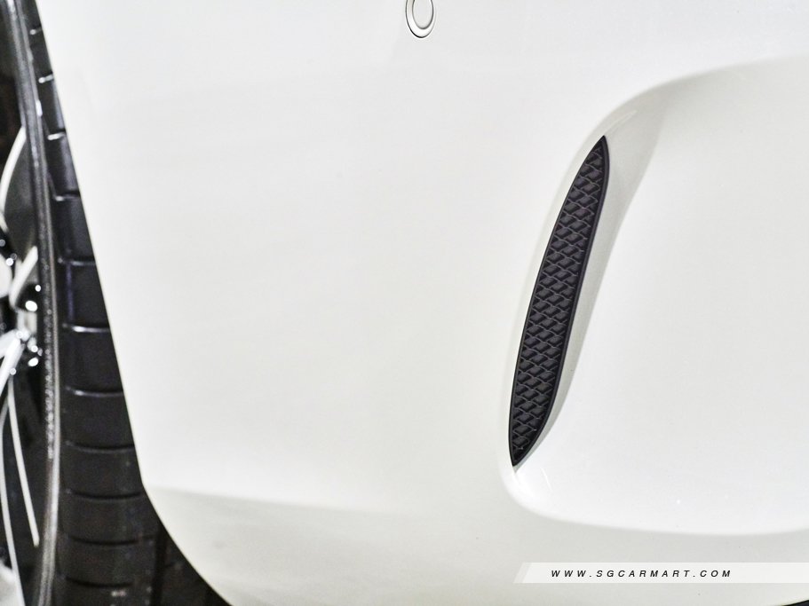 https://i.i-sgcm.com/new_cars/cars/12080/12080_g86