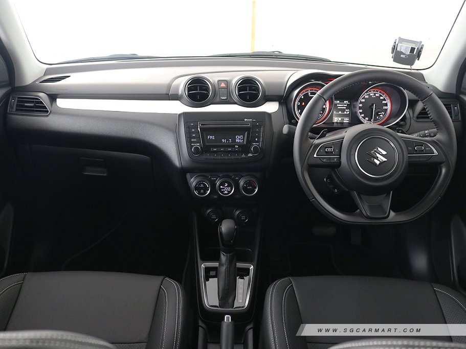 https://i.i-sgcm.com/new_cars/cars/12082/12082_g27