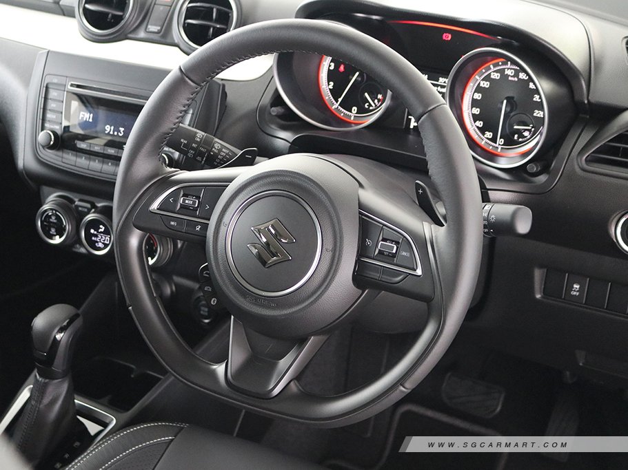 https://i.i-sgcm.com/new_cars/cars/12082/12082_g28