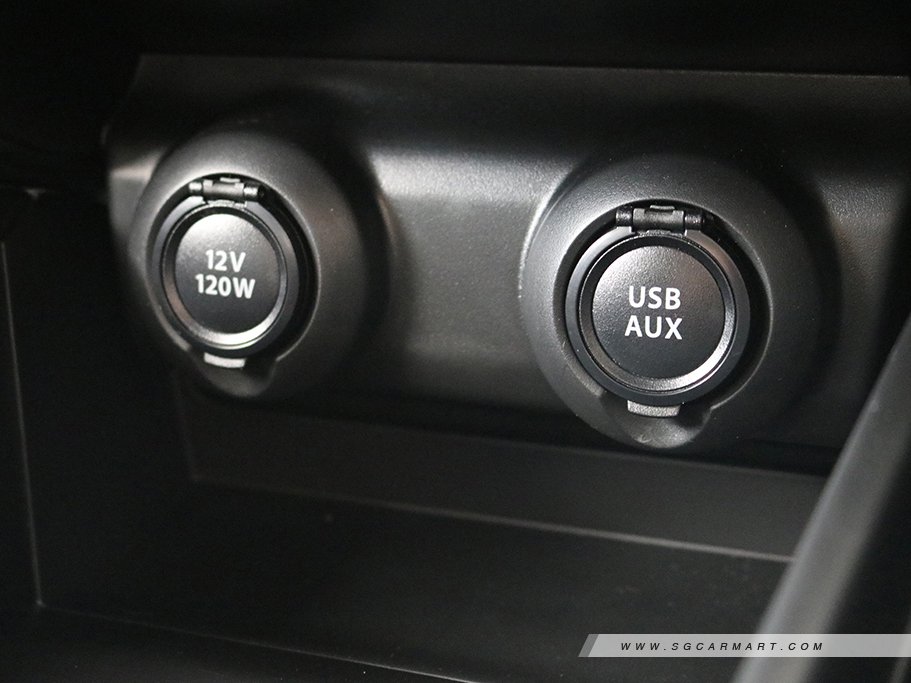 https://i.i-sgcm.com/new_cars/cars/12082/12082_g35