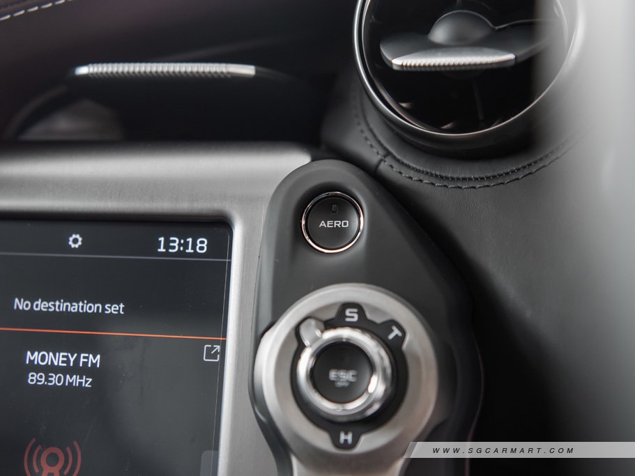 https://i.i-sgcm.com/new_cars/cars/12086/12086_g37