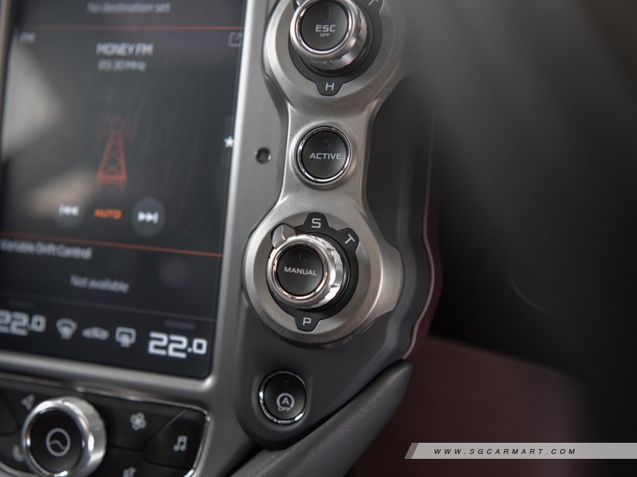 https://i.i-sgcm.com/new_cars/cars/12086/12086_g39