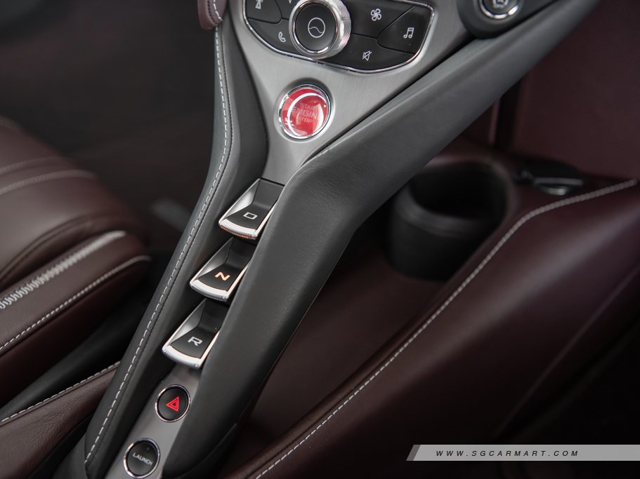 https://i.i-sgcm.com/new_cars/cars/12086/12086_g42