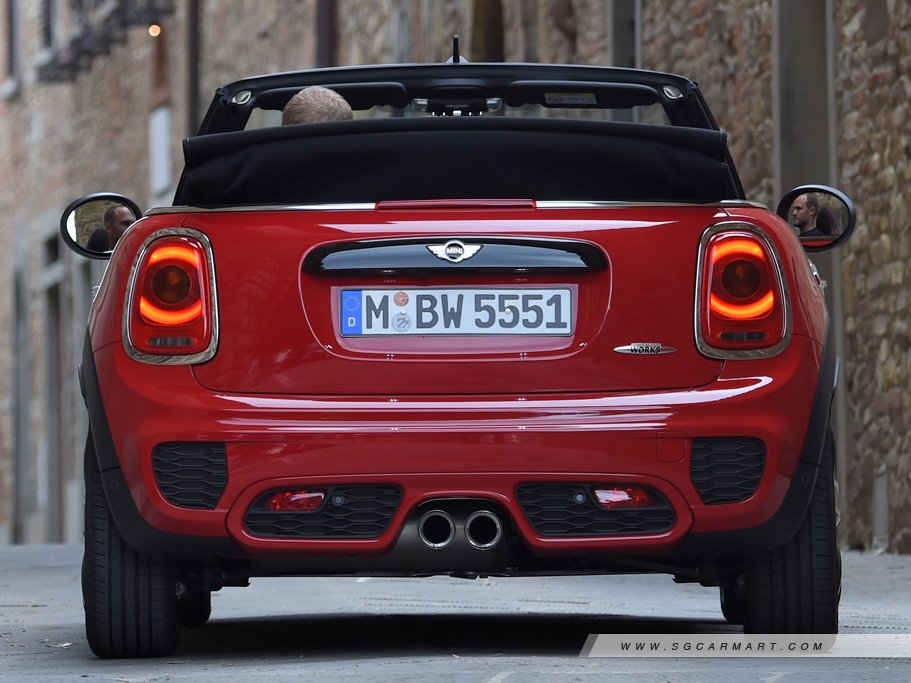 https://i.i-sgcm.com/new_cars/cars/12088/12088_g12