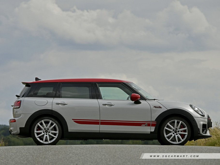 https://i.i-sgcm.com/new_cars/cars/12090/12090_g24