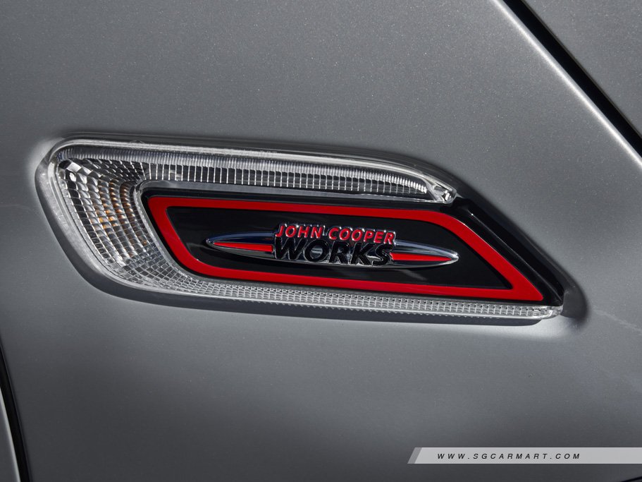 https://i.i-sgcm.com/new_cars/cars/12090/12090_g33