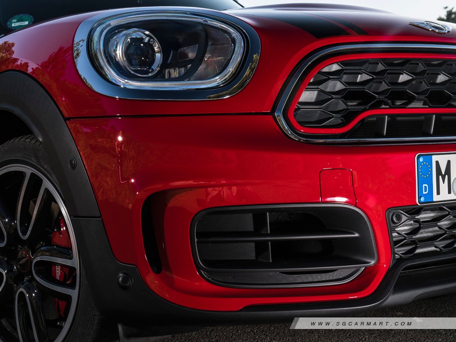 https://i.i-sgcm.com/new_cars/cars/12091/12091_g10