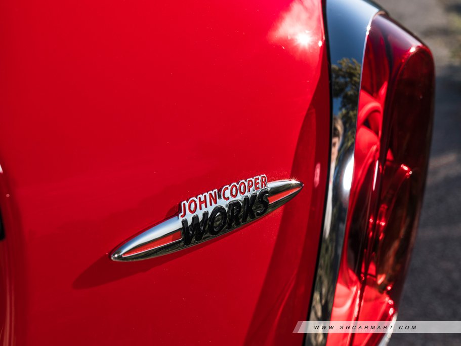https://i.i-sgcm.com/new_cars/cars/12091/12091_g14