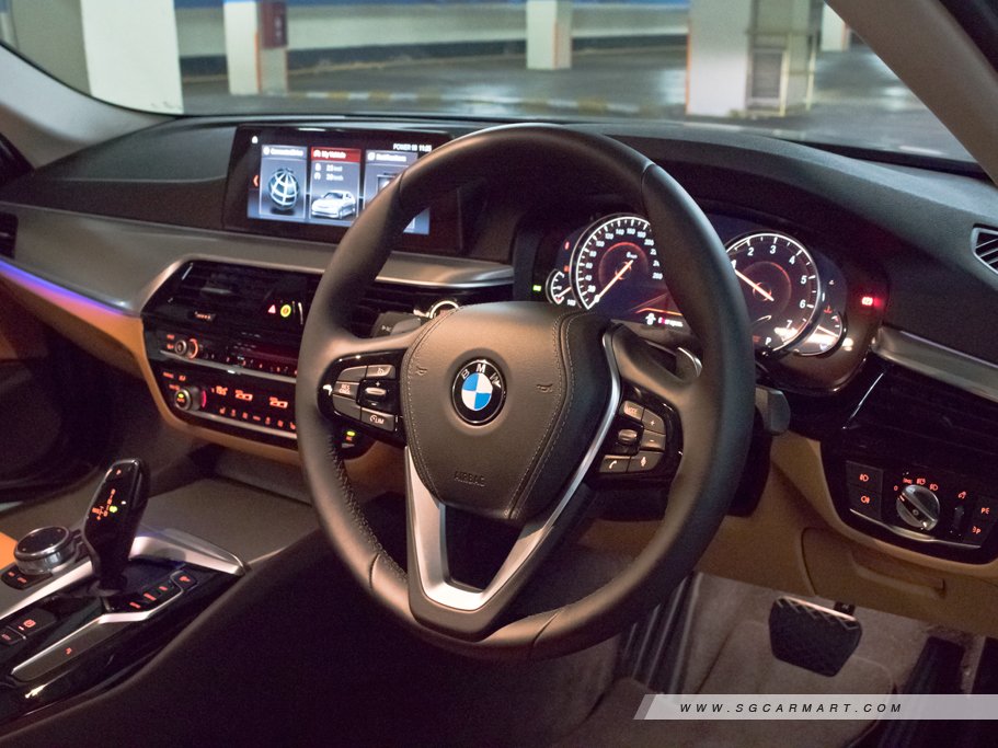 https://i.i-sgcm.com/new_cars/cars/12092/12092_g10