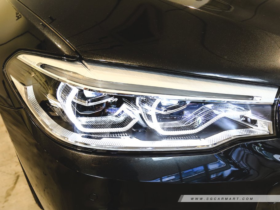https://i.i-sgcm.com/new_cars/cars/12092/12092_g31