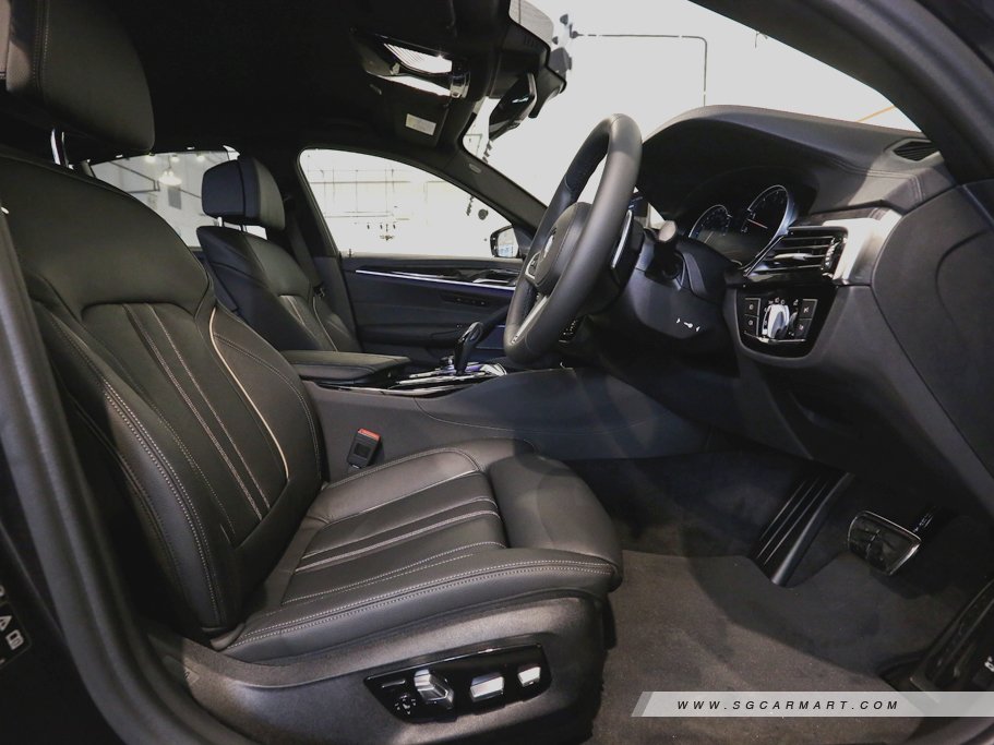 https://i.i-sgcm.com/new_cars/cars/12092/12092_g35