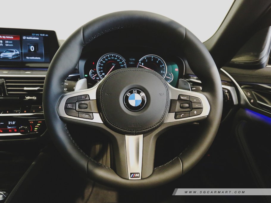 https://i.i-sgcm.com/new_cars/cars/12092/12092_g38