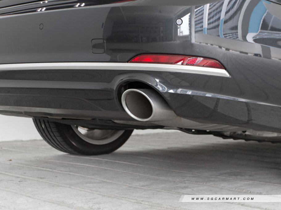 https://i.i-sgcm.com/new_cars/cars/12098/12098_g16