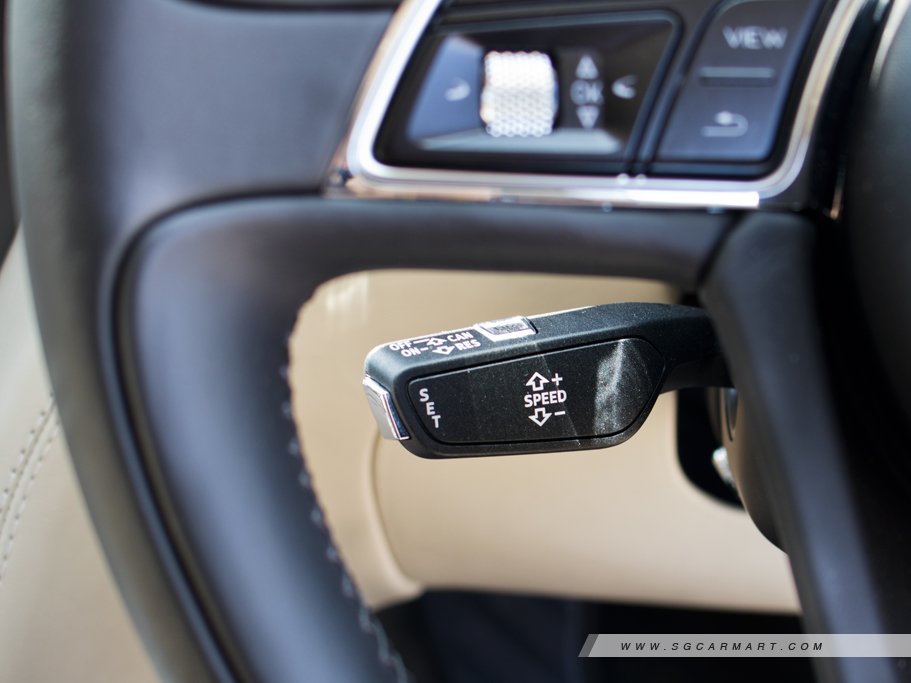 https://i.i-sgcm.com/new_cars/cars/12102/12102_g15
