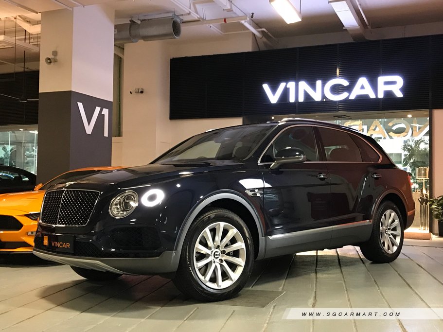 https://i.i-sgcm.com/new_cars/cars/12102/12102_g30