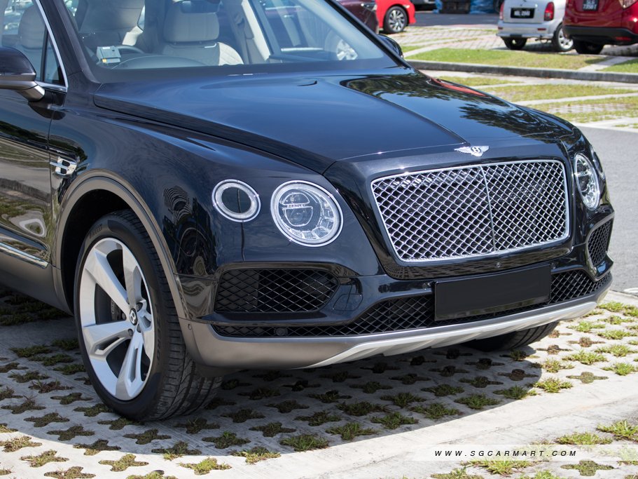 https://i.i-sgcm.com/new_cars/cars/12102/12102_g6