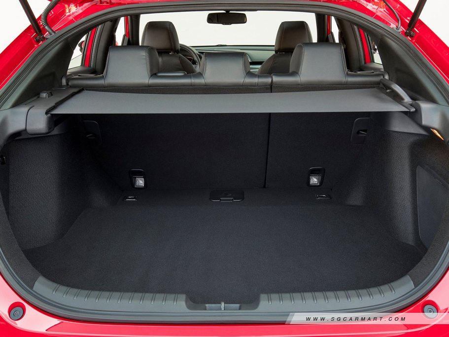 https://i.i-sgcm.com/new_cars/cars/12111/12111_g14