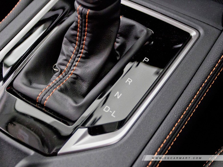 https://i.i-sgcm.com/new_cars/cars/12112/12112_g40