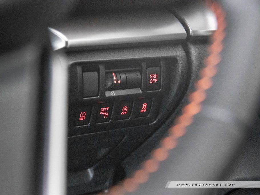 https://i.i-sgcm.com/new_cars/cars/12112/12112_g72