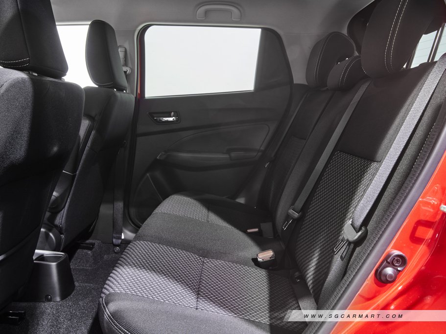 Suzuki Swift Mild Hybrid 19