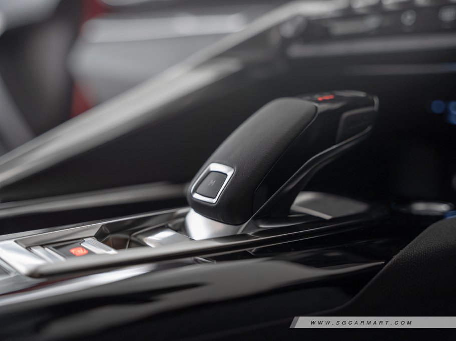 https://i.i-sgcm.com/new_cars/cars/12117/12117_g123