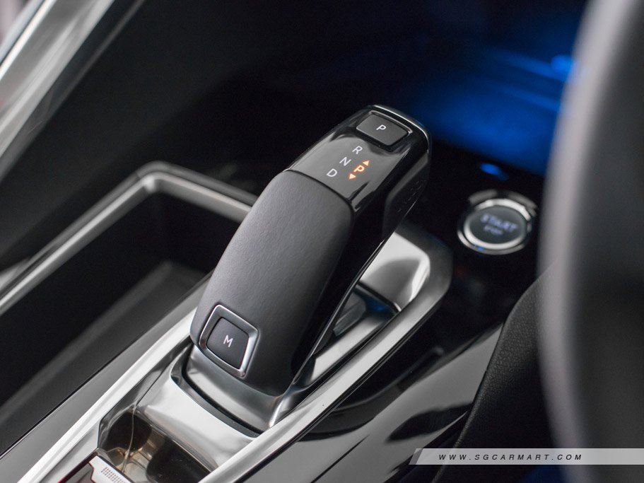 https://i.i-sgcm.com/new_cars/cars/12117/12117_g31