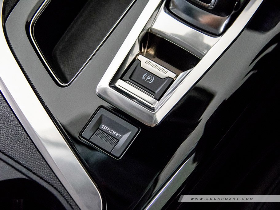 https://i.i-sgcm.com/new_cars/cars/12117/12117_g55
