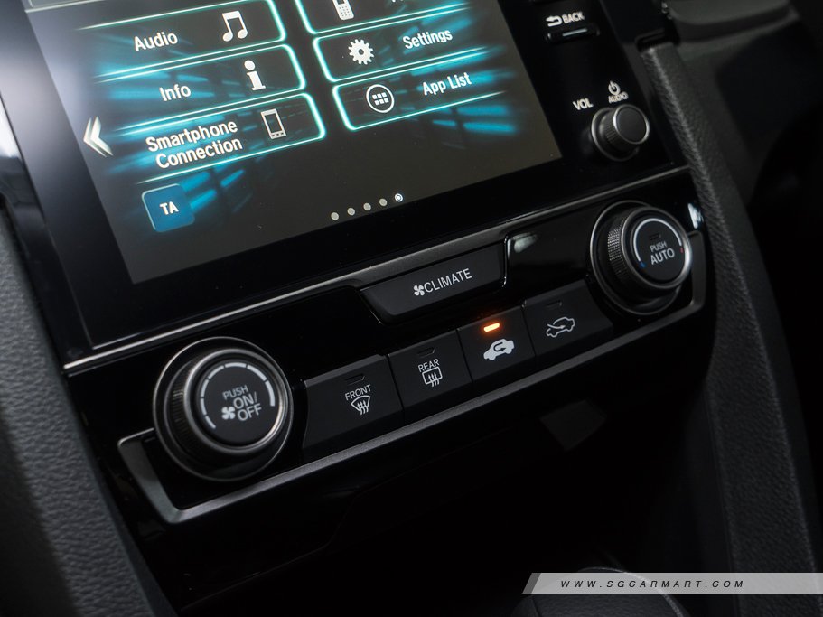 https://i.i-sgcm.com/new_cars/cars/12120/12120_g104