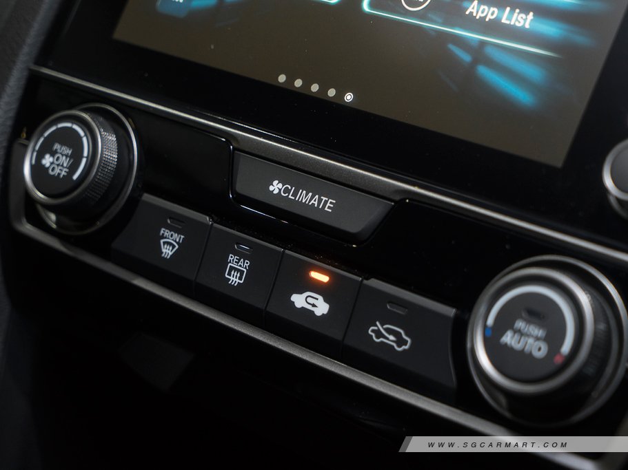https://i.i-sgcm.com/new_cars/cars/12120/12120_g105