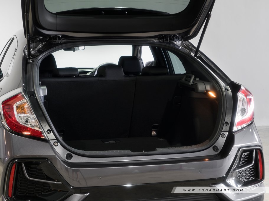 https://i.i-sgcm.com/new_cars/cars/12120/12120_g115