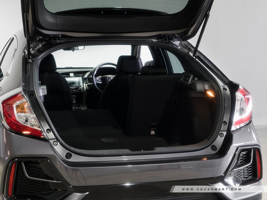 https://i.i-sgcm.com/new_cars/cars/12120/12120_g116