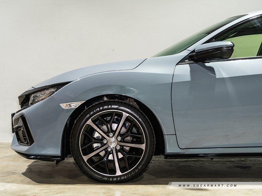 https://i.i-sgcm.com/new_cars/cars/12120/12120_g128