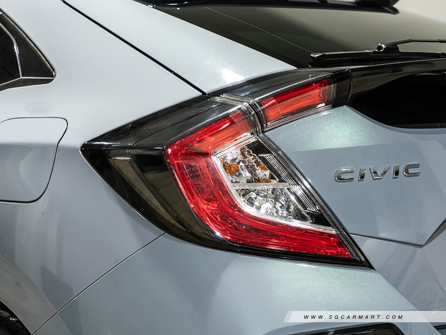 https://i.i-sgcm.com/new_cars/cars/12120/12120_g135
