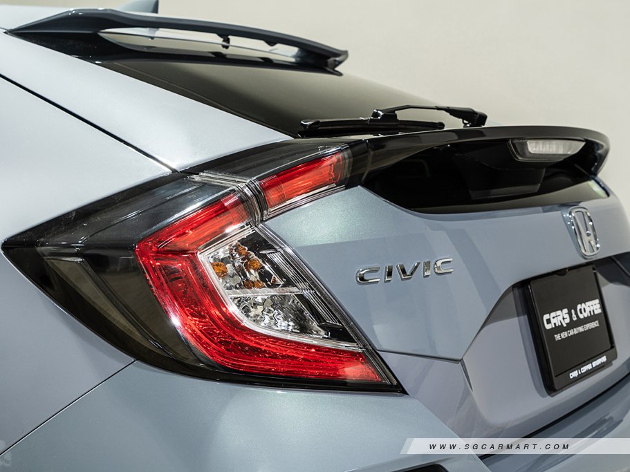 https://i.i-sgcm.com/new_cars/cars/12120/12120_g136